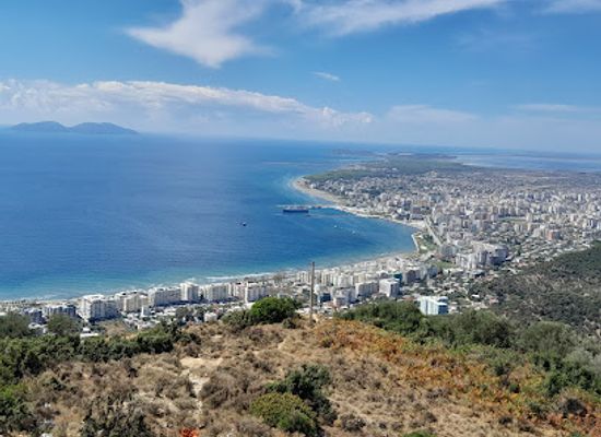 albania/vlore/landmark/kanina-castle