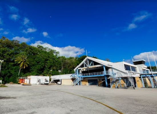 nauru/uaboe-district/landmark/nauru-international-airport