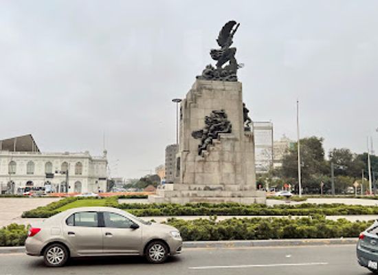 peru/lima/landmark/miguel-grau-square