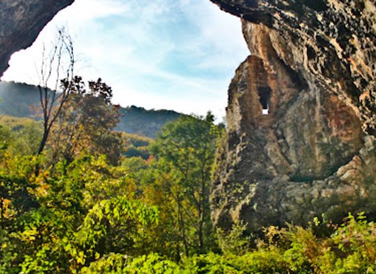 romania/bihor/landmark/pestera-casa-zmeului
