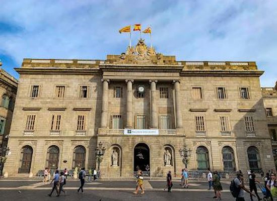 spain/barcelona/landmark/pl-de-sant-jaume