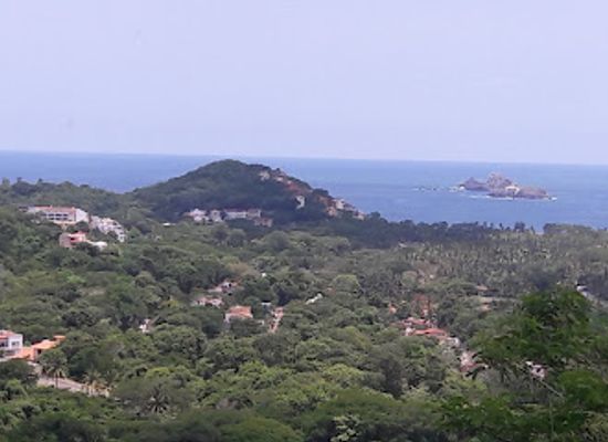 mexico/ixtapa-zihuatanejo/landmark/cocodrilario-playa-linda