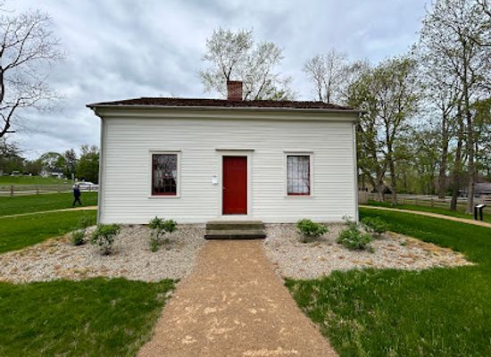ohio/northeast-ohio/landmark/joseph-and-emma-smith-home
