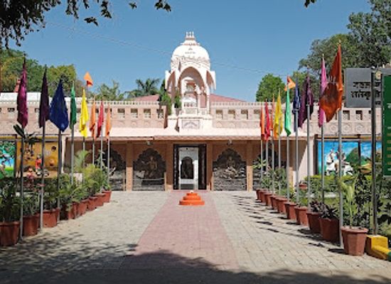 india/udaipur/landmark/navlakha-mahal-satyarth-prakash-nyas