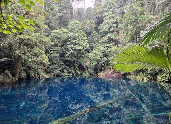 indonesia/papua/landmark/telaga-biru