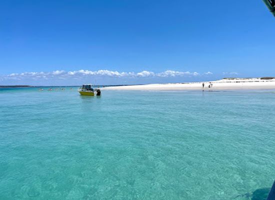 australia/fraser-coast/landmark/pelican-bank