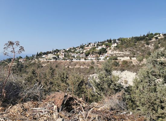 cyprus/adonis-baths-waterfalls/landmark/agios-neofytos-catpark