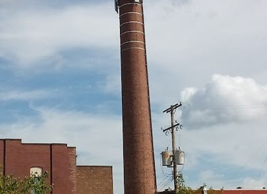 michigan/lansing/landmark/world-s-largest-lug-nut