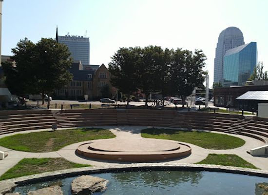 north-carolina/winston-salem/landmark/winston-square-park