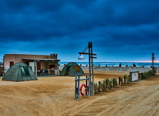namibia/skeleton-coast/landmark/windpomp-14