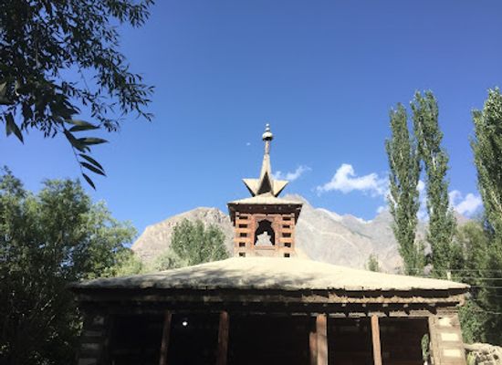 pakistan/gilgit/landmark/amburiq-mosque