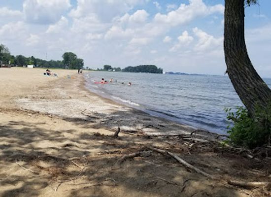 ohio/firelands/landmark/lakeview-park