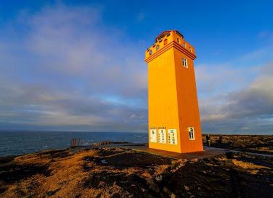 iceland/olafsvik/landmark/svortuloft-lighthouse