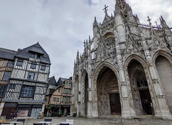 france/rouen/quartier-saint-maclou/landmark/st-maclou-catholic-church