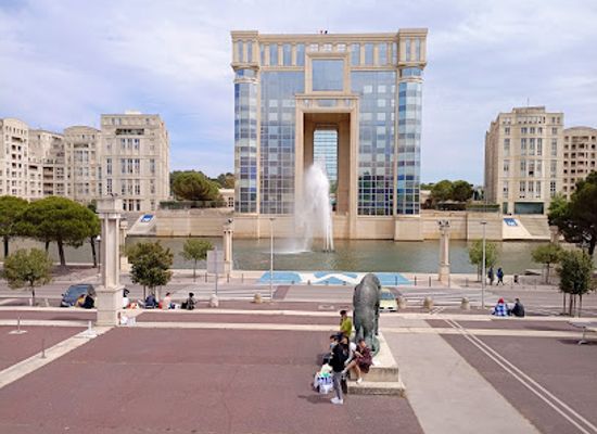 france/montpellier/historic-center/landmark/esplanade-de-l-europe