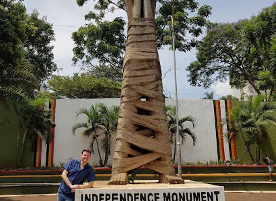uganda/eastern-region/landmark/independence-monument