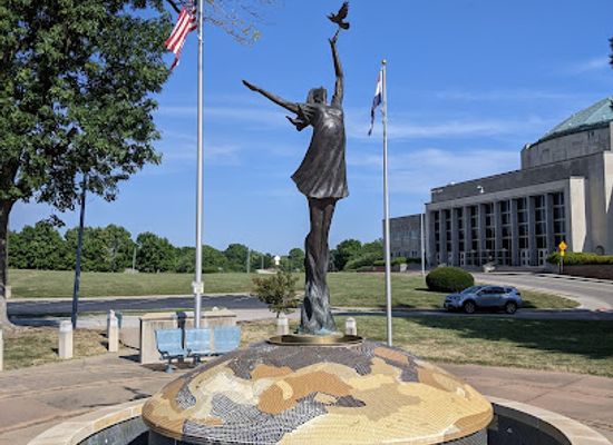 missouri/independence/landmark/independence-visitors-center