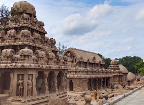 india/mahabalipuram/landmark/mamallapuram-light-house