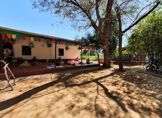india/ranthambore/landmark/dastkar-ranthambhore