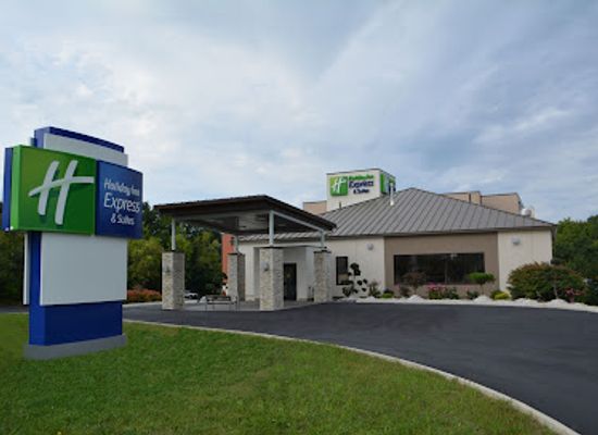 maine/waterville/landmark/holiday-inn-express-suites-waterville-north-an-ihg-hotel