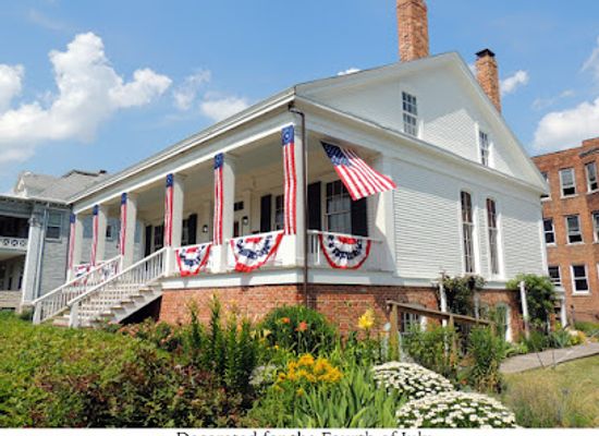 illinois/central-illinois/landmark/elijah-iles-house-foundation