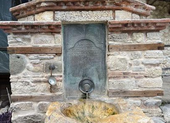 bulgaria/northeast-bulgaria/landmark/stone-fountain