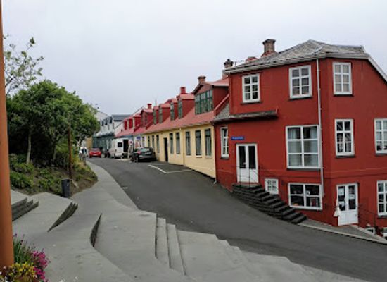 faroe-islands/streymoy/landmark/brell-cafe