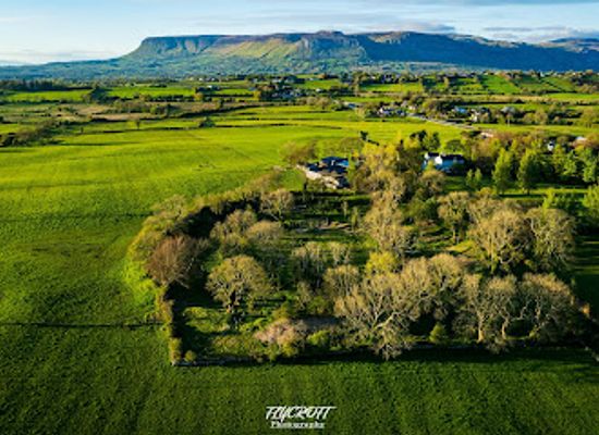 ireland/sligo/landmark/lisnalurg-neolithic-henge