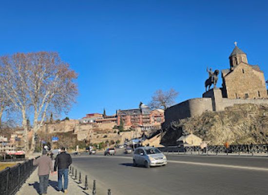 georgia/kvemo-kartli/landmark/meidan-bazar