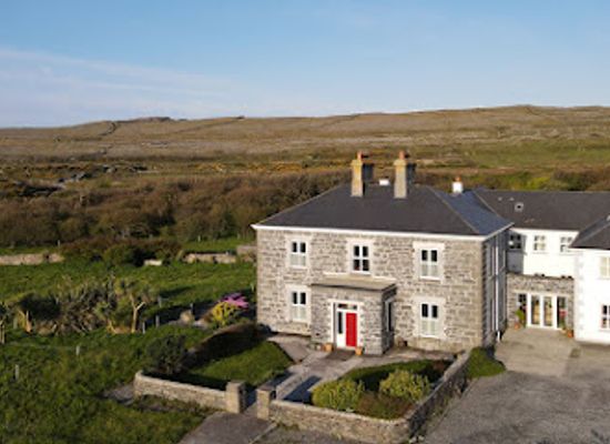ireland/aran-islands/landmark/kilmurvey-house