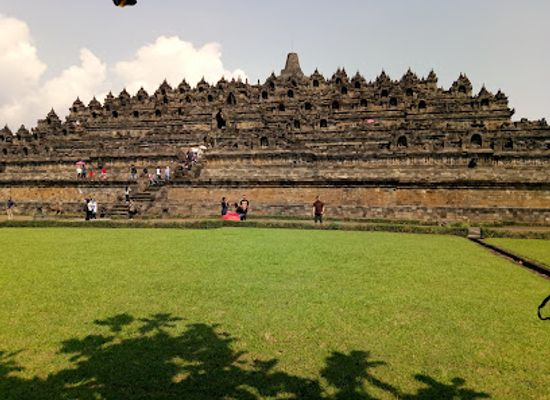 indonesia/java/landmark/camera-house-borobudur