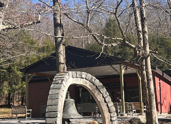 connecticut/litchfield-hills/landmark/lourdes-in-litchfield