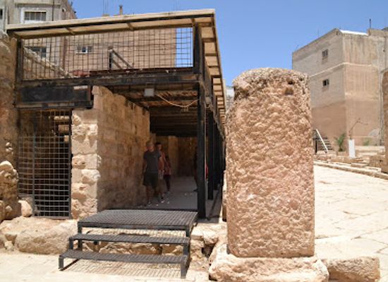 jordan/madaba/landmark/madaba-archaeological-museum