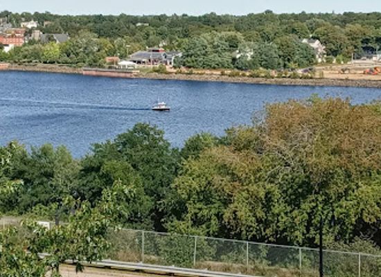 maine/bangor/landmark/maine-savings-amphitheater