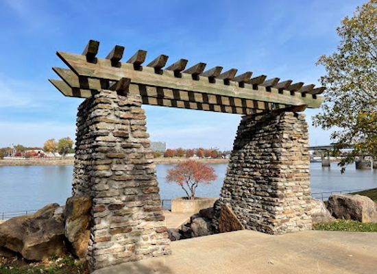 arkansas/north-little-rock/landmark/vogel-schwartz-sculpture-garden