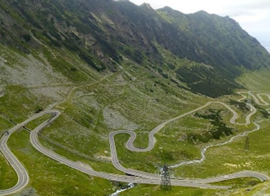 romania/transfagarasan-highway/landmark/capra-waterfall