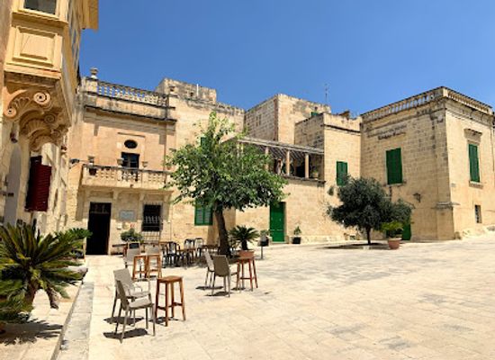 malta/south-eastern-district/landmark/pjazza-mesquita