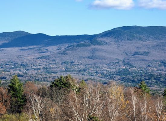 vermont/stowe/landmark/stowe-recreation-path-peace-park