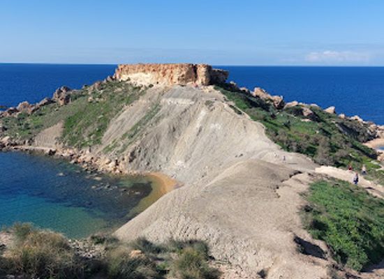 malta/ramla-bay/landmark/golden-bay