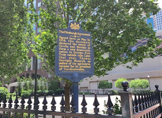 pennsylvania/pittsburgh/downtown-pittsburgh/landmark/the-pittsburgh-agreement