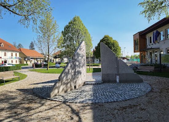 slovenia/southeast-slovenia/landmark/za-samostojno-slovenijo