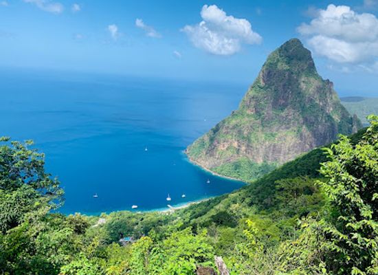saint-lucia/jalousie-beach/landmark/tet-paul-nature-trail
