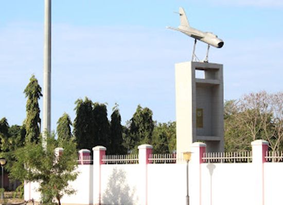 tanzania/dar-es-salaam/landmark/monument