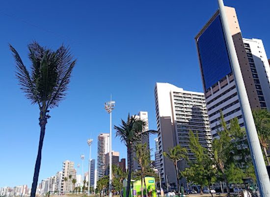 brazil/fortaleza/mucuripe/landmark/beira-mar-de-fortaleza