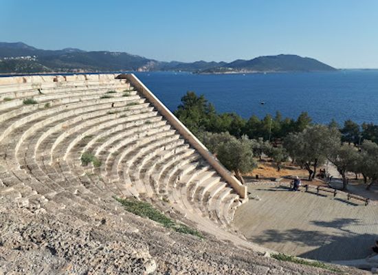 turkiye/kas/landmark/antiphellos-ancient-city