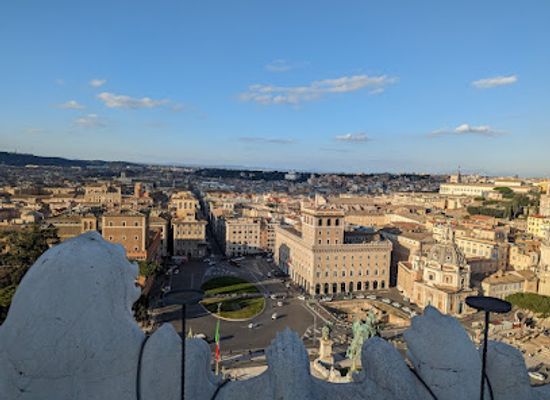 italy/rome/landmark/terrazza-delle-quadrighe