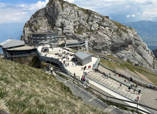 switzerland/lucerne/pilatus/landmark/pilatus-kulm