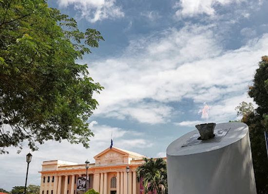 nicaragua/pacific-region/landmark/palacio-nacional