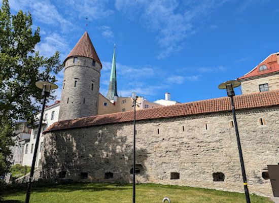 estonia/tallinn/old-town/landmark/nunnatorn-ja-linnamuuri-platvorm