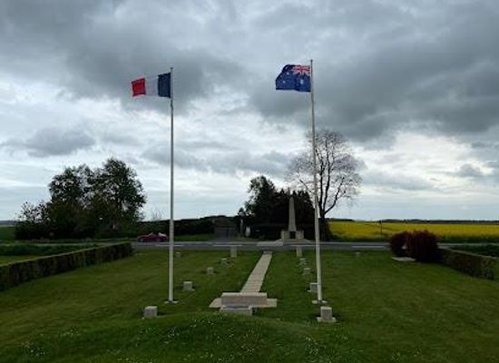 france/nord-pas-de-calais/landmark/windmill-memorial
